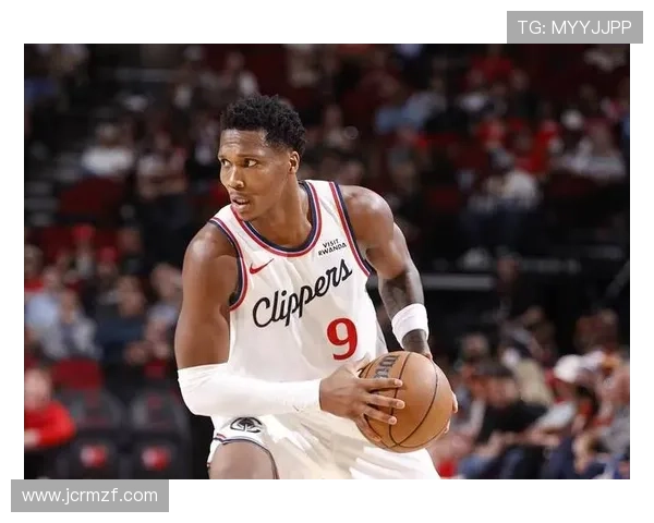 德隆威廉姆斯：伦纳德最后一投更可靠